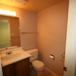 16427 115 St half bathroom